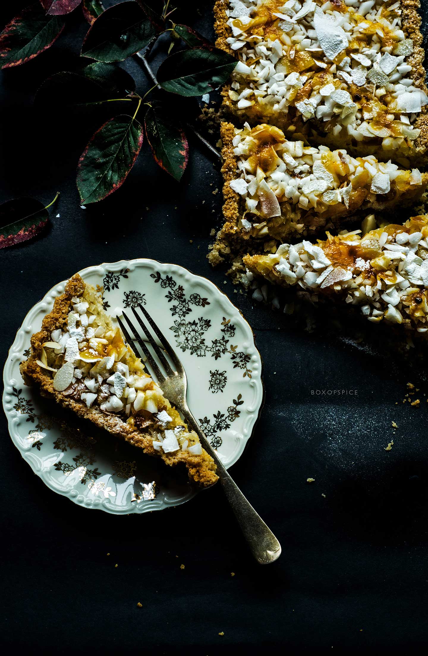 Coconut Tarts with Prickly Pear Sauce 