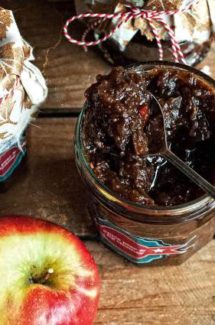 Apple Pear & Fig Chutney