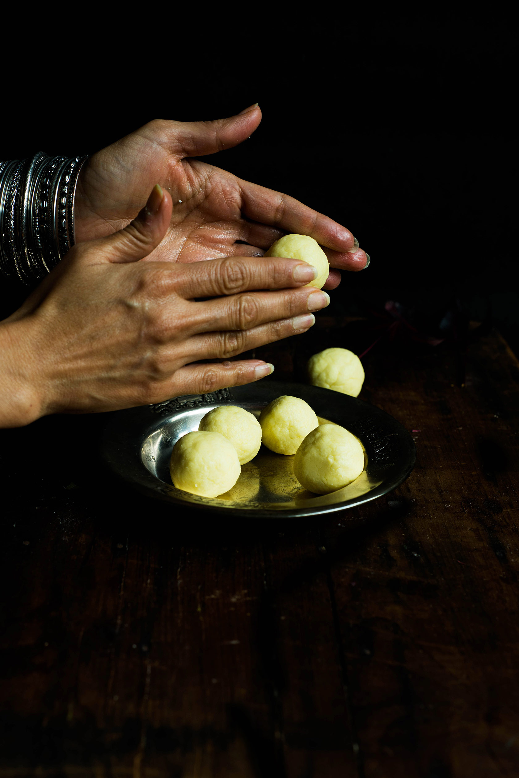 Gulab Jamuns I Boxofspice
