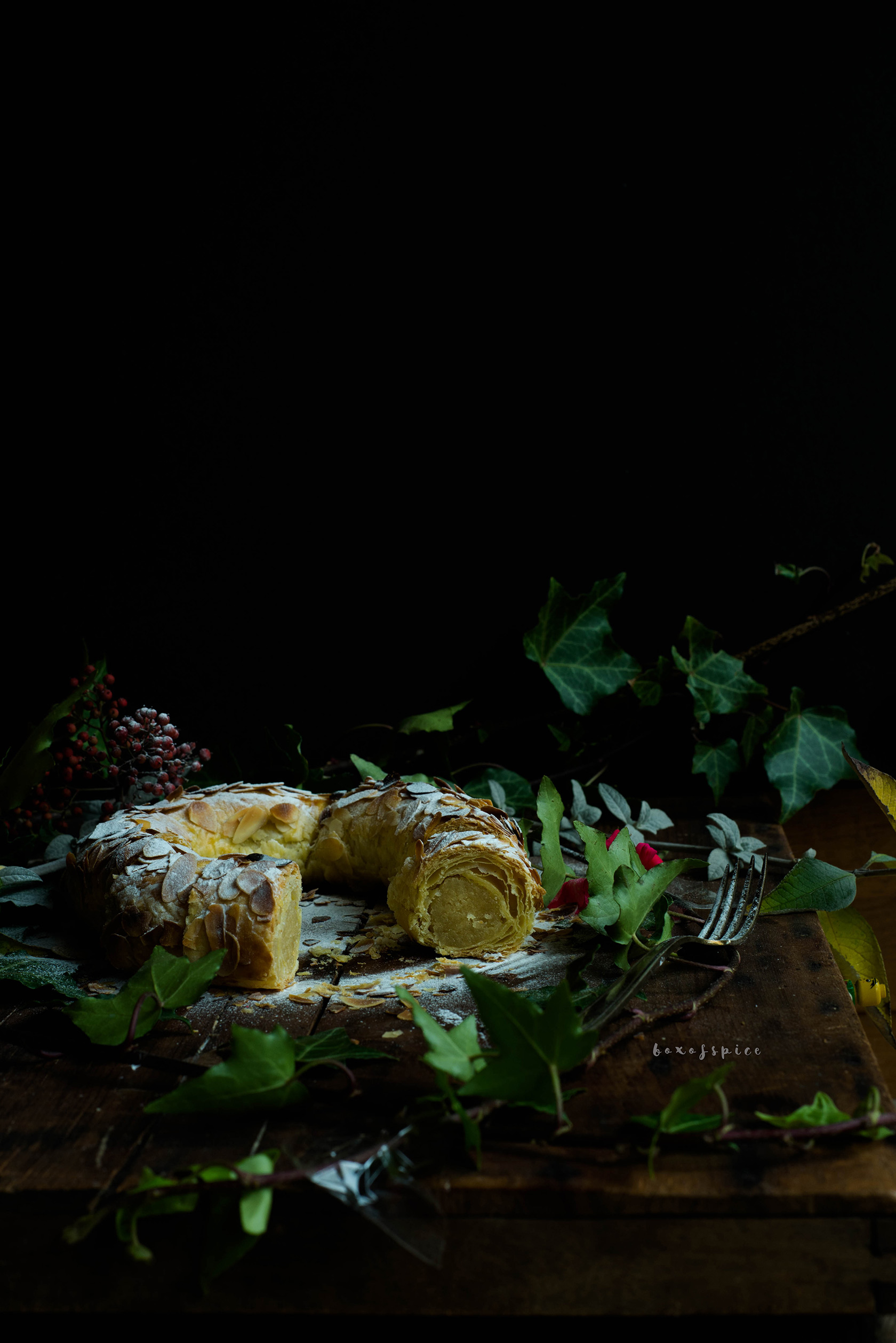 Spiced Almond Paste Wreath with Cardamom I Boxofspice