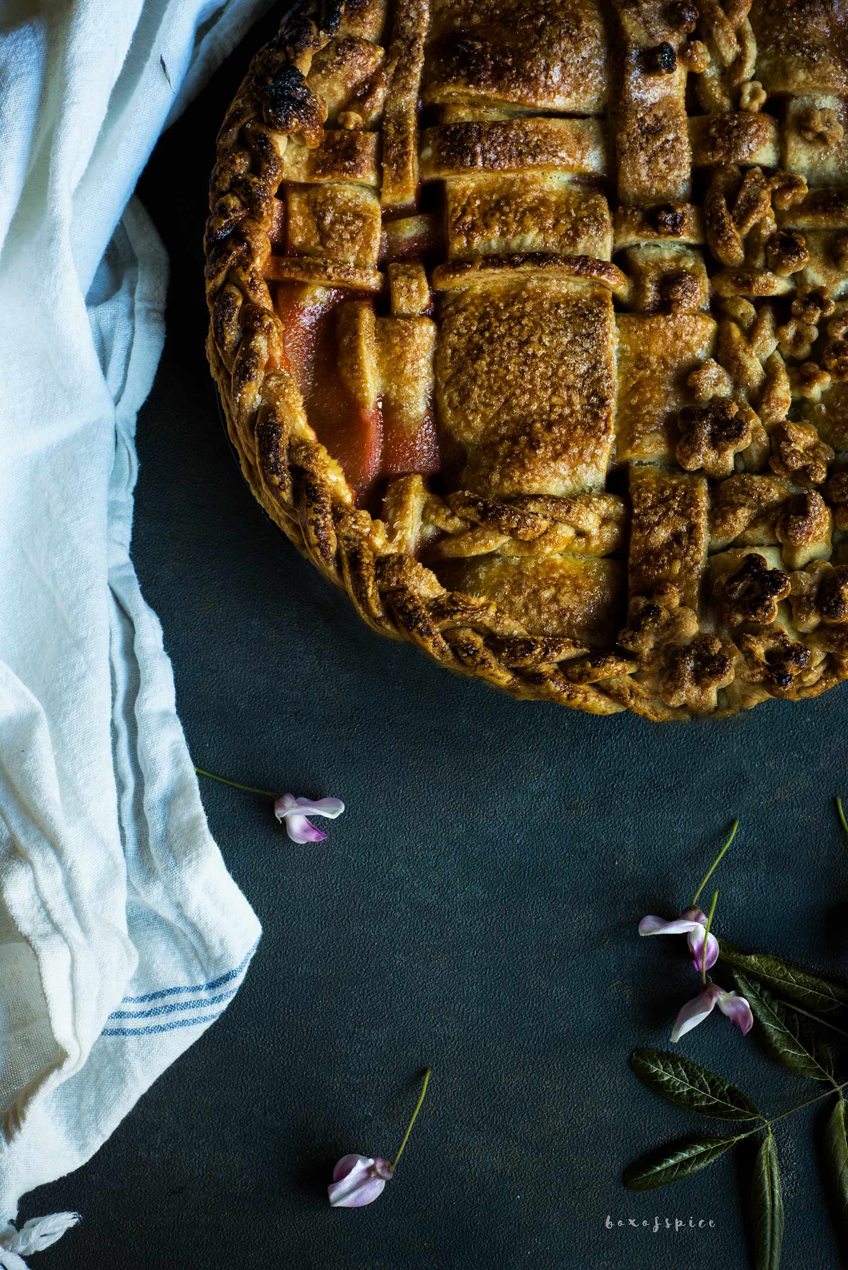 Strawberry Rhubarb Pie with Curry Leaf Butter I Boxofspice